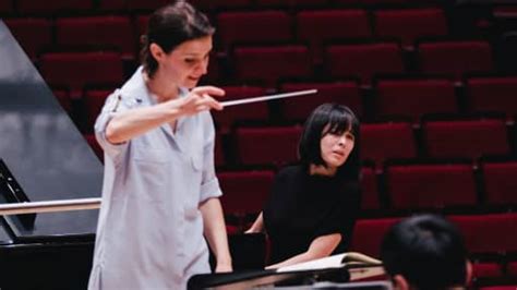 Watch Oksana Lyniv Conducts Mozart Silvestrov Haydn With Alice