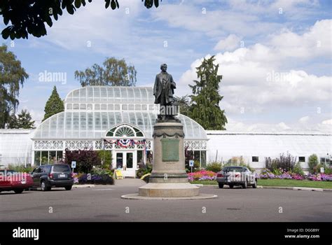 Seattle Conservatory Volunteer Park Seattle Celebrating Its