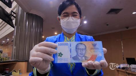 Rupiah Kembali Melemah Terhadap Dolar AS Pengamat Sebut Kemungkinan