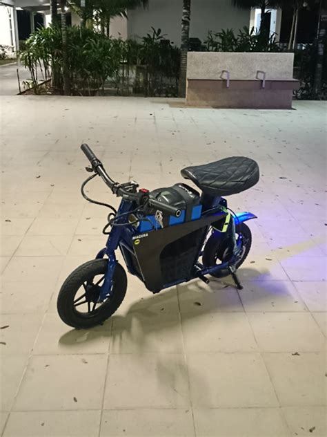 V Fiido Urgent Sports Equipment Pmds E Scooters E Bikes E