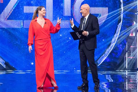 QuiMediaset On Twitter Chiude In Bellezza Zelig Il Festival Della