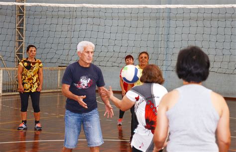 Voleibol Adaptado para Idosos Agência Sorocaba de Notícias