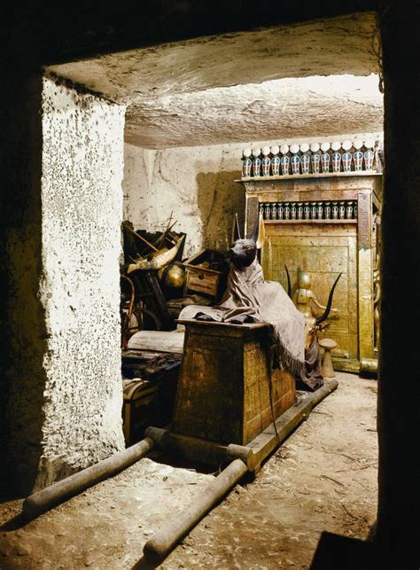 1922 The Discovery Of Tutankhamun S Tomb In Color Egypt Ancient