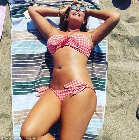 Fiona Falkiner Flaunts Hourglass Curves In Bandeau Bikini White