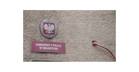 Prokuratura Policjanci Zabili Cz Owieka W Komisariacie W Wa Brzychu