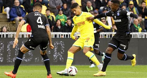 AJ Auxerre FC Nantes Brest OGC Nice Les Compos Des M