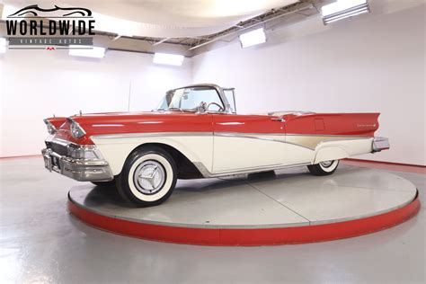 1958 Ford Fairlane 500 Skyliner | Classic & Collector Cars