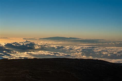 Driving to Mauna Kea Summit for Sunset on the Big Island!