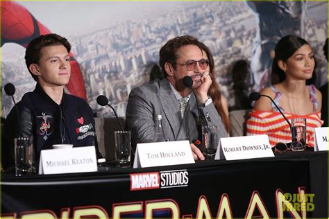 Tom Holland And Robert Downey Jr Hit Up Spider Man Homecoming Nyc Photocall Photo 3919485