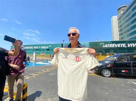 Jorge Fossati En Universitario Llegó Al Perú Para Firmar Como Nuevo Dt Vengo Con Mucha Ilusión