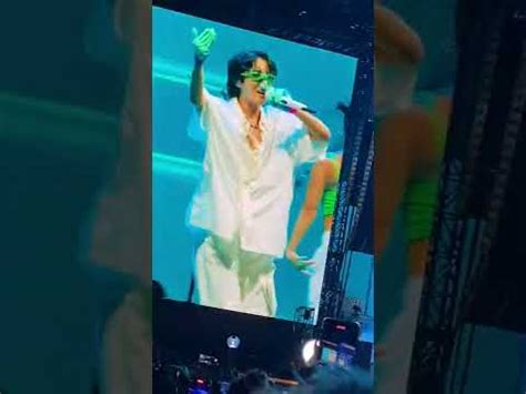 Just Dance Bts J Hope At Lollapalooza Youtube