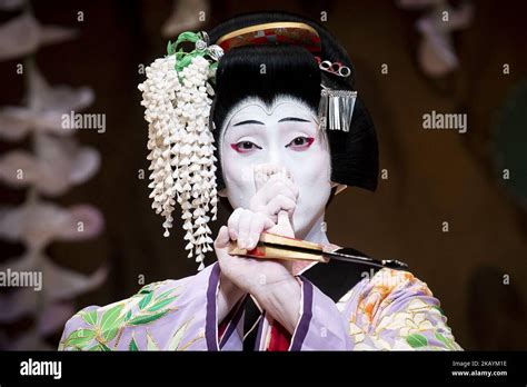 Kabuki Actress