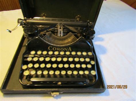 Vintage Smith Corona Portable Typewriter Corona L C Smith Corona