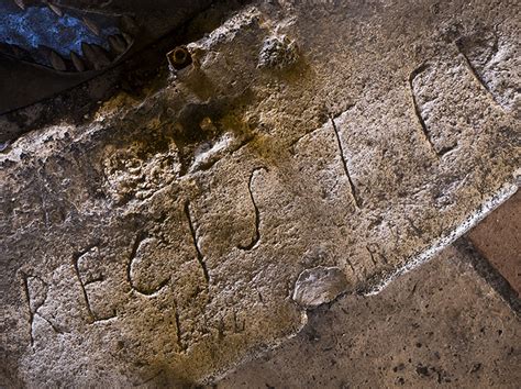 La tour de Constance vestige du château de Saint Louis