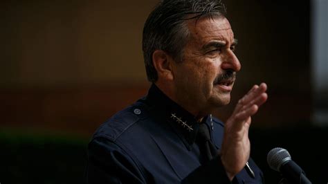 L A Police Chief Charlie Beck Announces Early Retirement Ending Eight