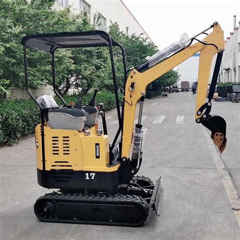 1 7tons Super Mini Excavator Digger With Retractable Tracks And Low