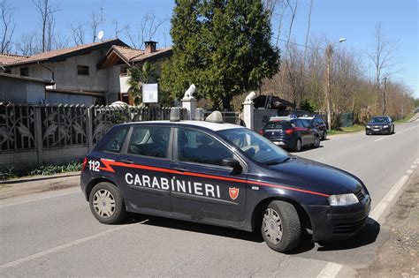 Magnago Traffico Di Droga Arrestati Padre E Figlio