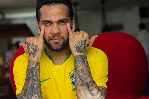 Daniel Alves Ter Camarote Exclusivo Para Celebridades No S O Jo O De