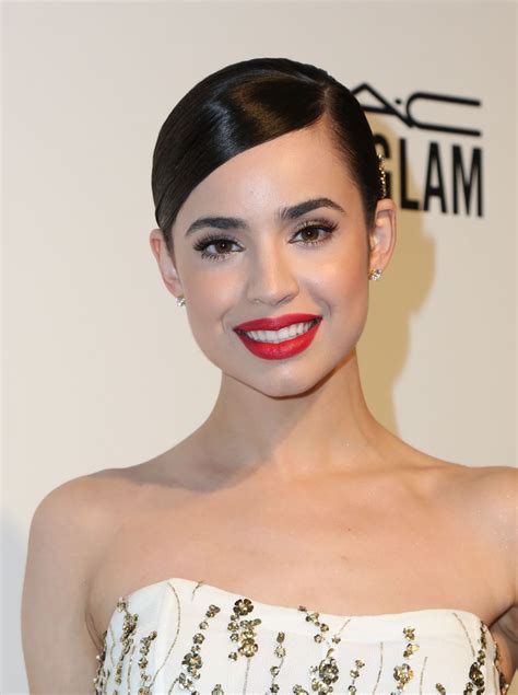 Sofia Carson Latest Photos Page 9 Of 12 Celebmafia