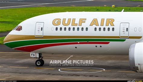 A C Fg Gulf Air Boeing Dreamliner At Mumbai Chhatrapati