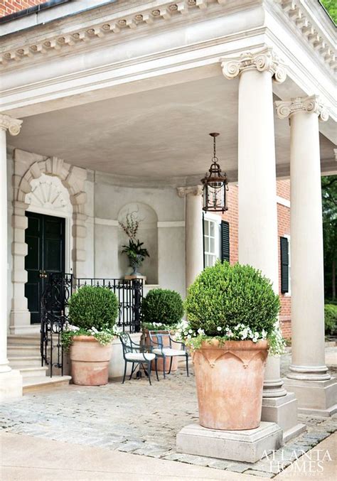 Things That Inspire: Favorite architectural feature: Porte cochere