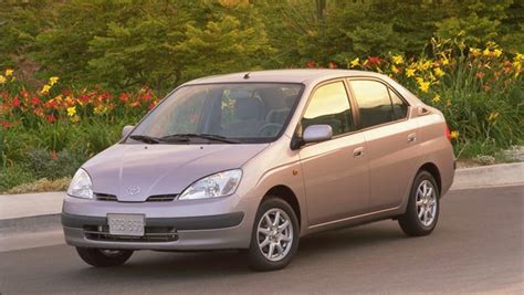 How the Toyota Prius Brought Hybrids to the Mainstream