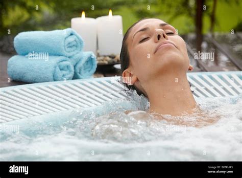 Hot Tub Spa Relais Stock Photo Alamy
