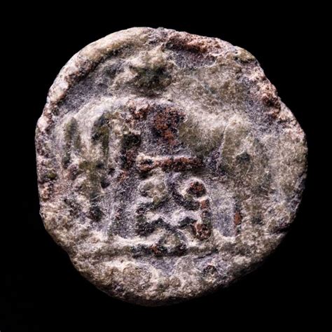 Constantino I Æ Follis Bárbaro 330 dC Roma VRBS ROMA RΩQ Romulo y