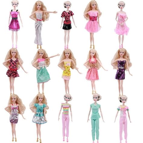 Rv Disfraz De Barbie Fashion Con 15 Piezas Y 15 Accesorios Para Muñeca