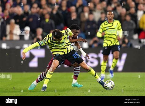 Arsenal S Kai Havertz And West Ham United S Mohammed Kudus Battle For