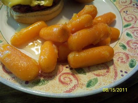 Connor's Cooking: Glazed Baby Carrots