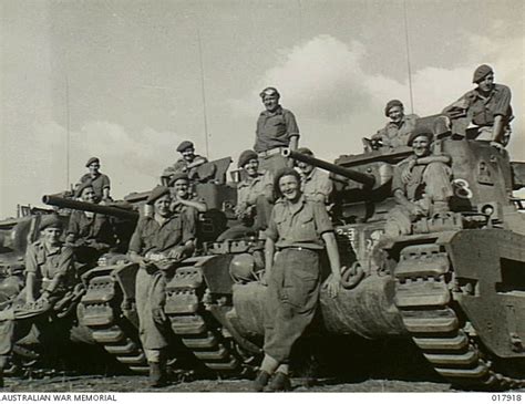 Queensland. Crew of Australian Matilda tanks of 2/3rd Armoured Regiment ...