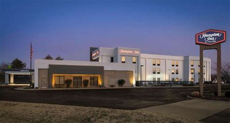 Hampton Inn Springfield - Springfield, TN - Wedding Venue