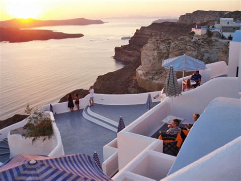 Caldera Butterfly Villas Hotel - Santorini Budget Hotel