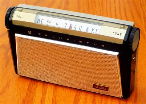 Vintage Toshiba Transistor Radio Model Tm Am Band Flickr