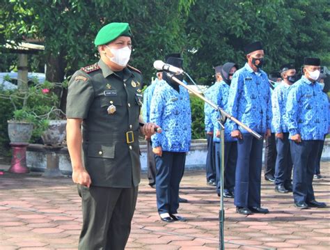 Dandim 0715 Kendal Ziarah Ke Taman Makam Pahlawan Kusuma Jati