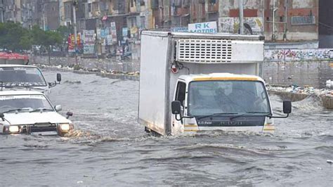 Met Office Predicts Widespread Rains In Karachi From July