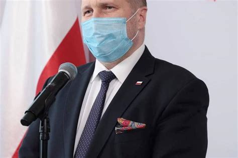 Do kiedy nauka zdalna 2022 Ma być skrócona Powrót do szkół jeszcze w