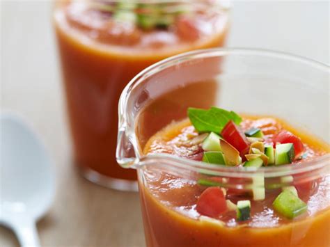 Recette Gaspacho Minute Tomates Et Poivrons Aux Amandes Maxi