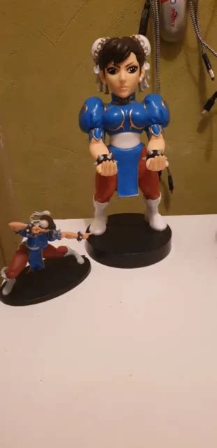 Lot Figurines Street Fighter Chun Li Cm Capcom Support De Manette