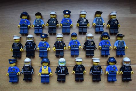 LEGO City Policja Figurka Minifigures Policjant Policja 23 Figurki Łódź