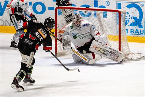 Eishockey Bayernliga Doppelwochenende für den EHC gegen