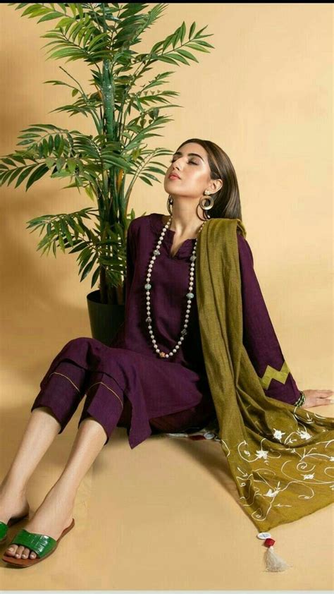 Pin By Iqra Ansari On Dresses Stylish Dress Book Pakistani Fashion