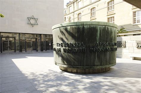 Le Mémorial de la Shoah