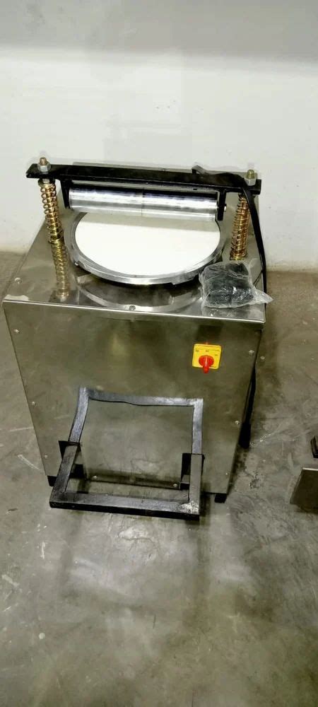 Ss Semi Automatic Papad Rolling Machine For Commercial Production