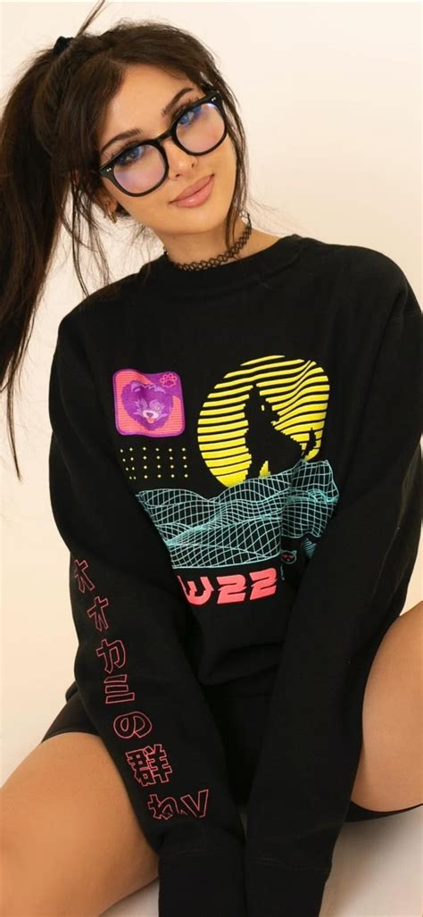 Sssniperwolf Lia Sssniperwolf Hot Body Women Outfits