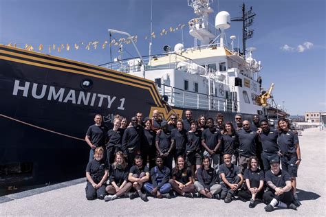 Migranti Nuova Trappola Per Le Navi Delle Ong