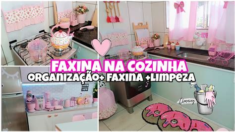 Faxina Na Cozinha Limpei Tudo Lavei A Janela Faxina Limpeza E