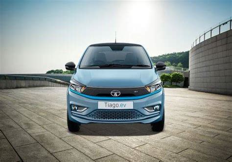 Tata Tiago Ev Exterior Images Gallery Autovikas Tata