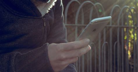 savvy ways  pay   college  princeton review